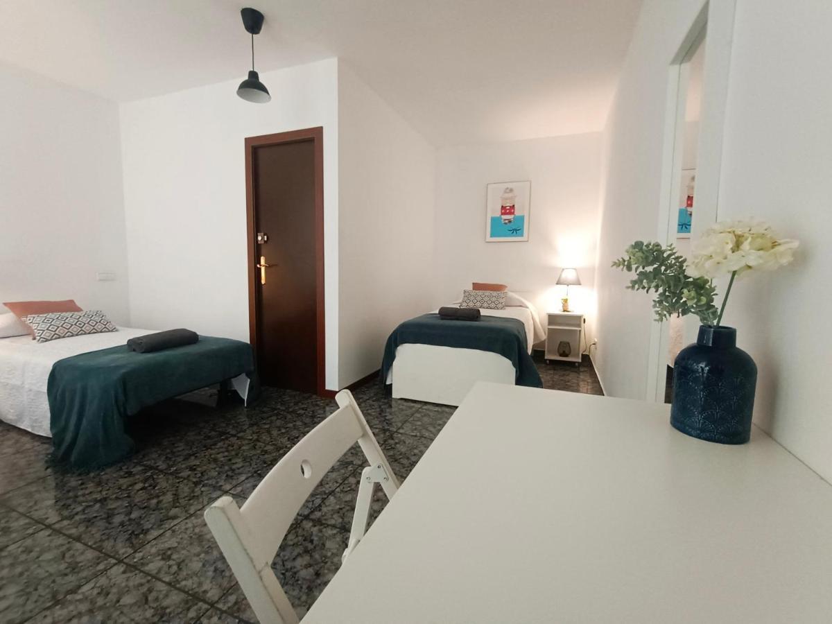 By Plaza Urquinaona Rooms Barcelona Eksteriør billede