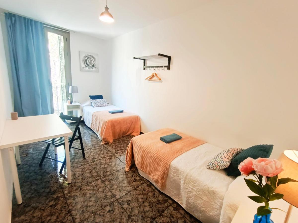By Plaza Urquinaona Rooms Barcelona Eksteriør billede